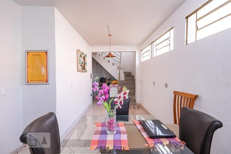 Sala de Jantar de casa para alugar com 3 quartos, 245m² em Horto Florestal, Belo Horizonte