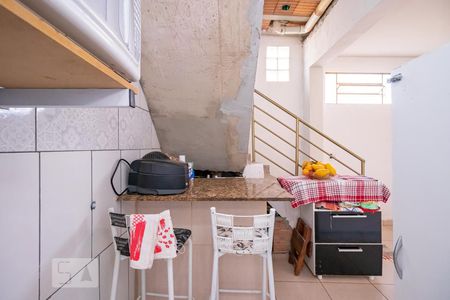 Casa para alugar com 245m², 8 quartos e 3 vagasCozinha 1