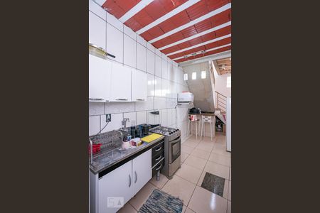 Casa para alugar com 245m², 8 quartos e 3 vagasCozinha 1