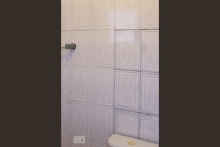 Casa para alugar com 70m², 3 quartos e 1 vagaBanheiro