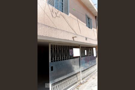 Casa para alugar com 70m², 3 quartos e 1 vagaFachada