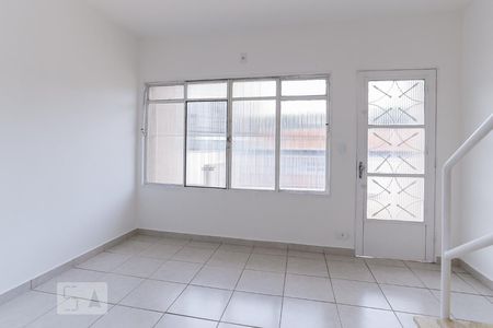 Sala de casa para alugar com 2 quartos, 120m² em Vila Anglo Brasileira, São Paulo