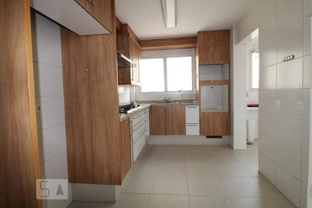 Apartamento à venda com 120m², 2 quartos e 1 vagaCozinha
