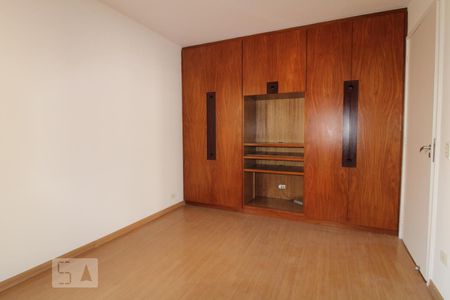 Apartamento à venda com 120m², 2 quartos e 1 vagaSuíte
