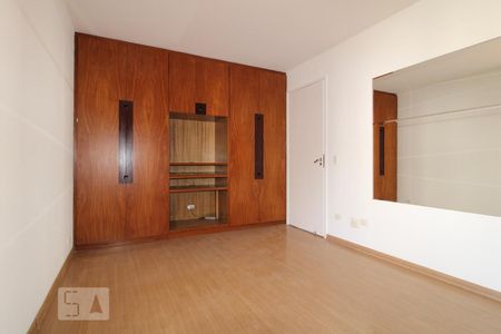 Apartamento à venda com 120m², 2 quartos e 1 vagaSuíte