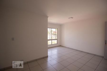 Sala de apartamento para alugar com 3 quartos, 76m² em Instituto de Previdência, São Paulo