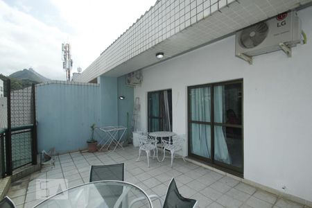 Apartamento para alugar com 212m², 4 quartos e 3 vagasCobertura Cristo