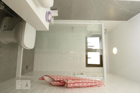 Apartamento para alugar com 212m², 4 quartos e 3 vagasBanheiro Social