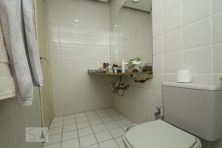 Apartamento para alugar com 212m², 4 quartos e 3 vagasBanheiro da Suíte