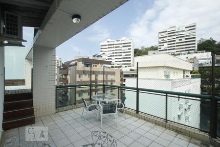 Apartamento para alugar com 212m², 4 quartos e 3 vagasCobertura