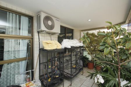 Apartamento para alugar com 212m², 4 quartos e 3 vagasVaranda