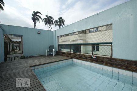 Apartamento para alugar com 212m², 4 quartos e 3 vagasCobertura Piscina