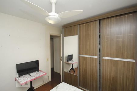 Apartamento para alugar com 212m², 4 quartos e 3 vagasQuarto 2