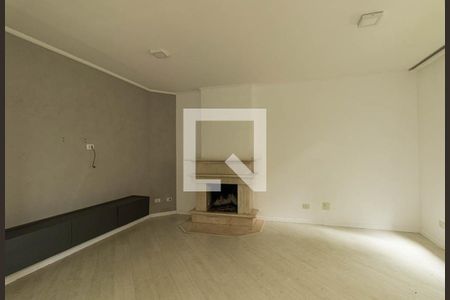 Sala de casa de condomínio para alugar com 4 quartos, 300m² em Campo Comprido, Curitiba