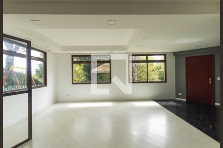 Sala de casa de condomínio para alugar com 4 quartos, 300m² em Campo Comprido, Curitiba