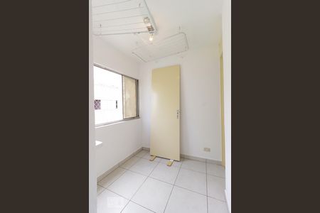Apartamento para alugar com 68m², 2 quartos e 1 vagaÁrea de serviço