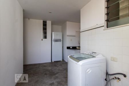 Apartamento à venda com 250m², 2 quartos e 1 vagaÁrea de Serviço