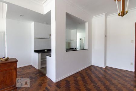 Apartamento à venda com 250m², 2 quartos e 1 vagaCozinha