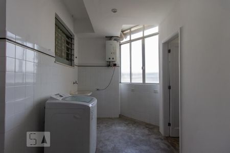 Apartamento à venda com 250m², 2 quartos e 1 vagaÁrea de Serviço
