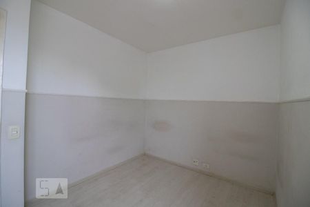 Quarto 2 de apartamento para alugar com 2 quartos, 63m² em Vila Bruna, São Paulo