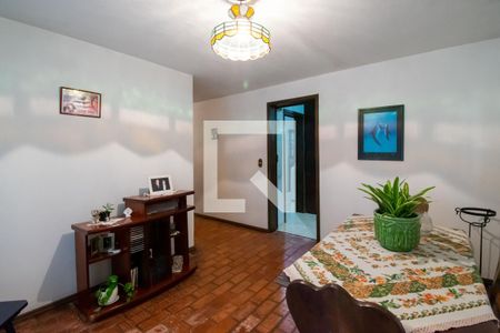 Sala de casa à venda com 3 quartos, 219m² em Ipanema, Porto Alegre