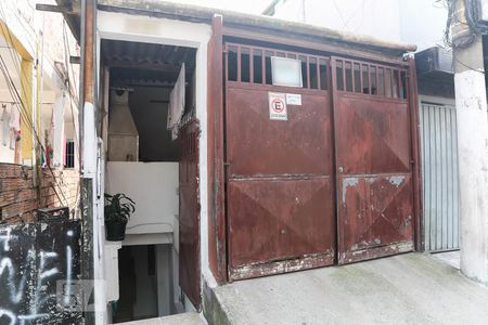 Casa à venda com 50m², 2 quartos e 1 vagaFachada
