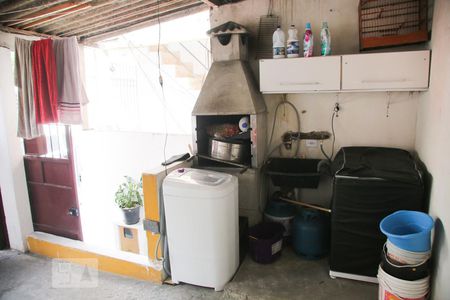 Casa à venda com 50m², 2 quartos e 1 vagaLavanderia