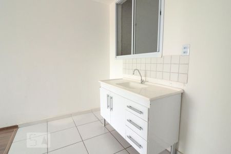 Cozinha de apartamento para alugar com 2 quartos, 51m² em Liberdade, São Paulo