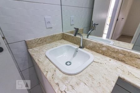 Banheiro de apartamento à venda com 2 quartos, 57m² em Santana, São Paulo