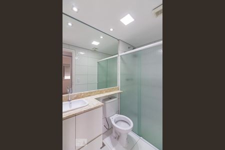 Banheiro de apartamento à venda com 2 quartos, 57m² em Santana, São Paulo