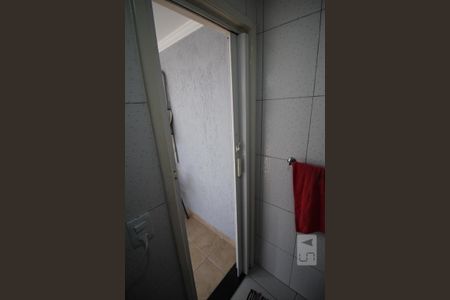 Casa à venda com 300m², 3 quartos e 6 vagasBanheiro 2