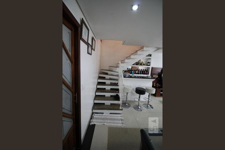 Sala de Estar de casa à venda com 3 quartos, 300m² em Vila Regente Feijó, São Paulo