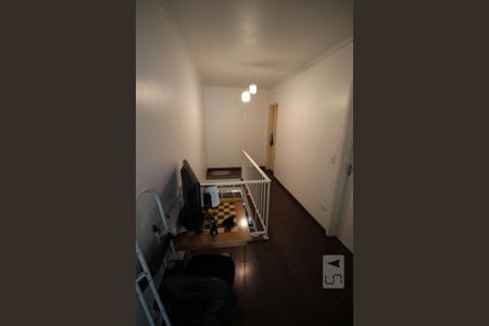 Casa à venda com 300m², 3 quartos e 6 vagasCorredor