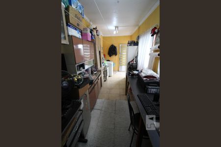 Casa à venda com 300m², 3 quartos e 6 vagasLavanderia