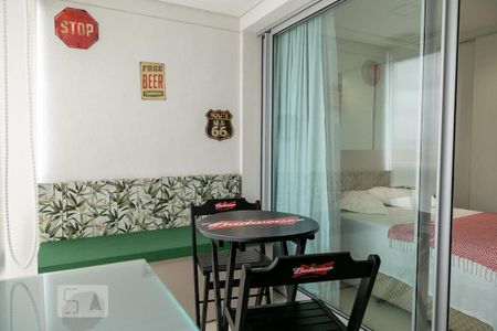Studio para alugar com 30m², 1 quarto e 1 vagaStudio - Varanda