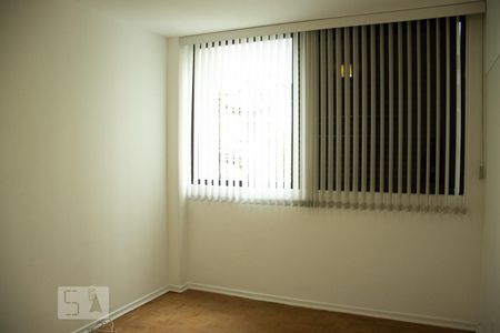 Apartamento à venda com 110m², 3 quartos e 1 vaga Apartamento à venda com 110m², 3 quartos e 1 vagaQuarto 1