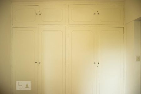 Apartamento à venda com 110m², 3 quartos e 1 vaga Apartamento à venda com 110m², 3 quartos e 1 vagaSuíte