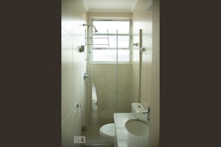 Apartamento à venda com 110m², 3 quartos e 1 vaga Apartamento à venda com 110m², 3 quartos e 1 vagaBanheiro da Suíte