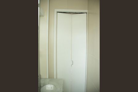 Apartamento à venda com 110m², 3 quartos e 1 vaga Apartamento à venda com 110m², 3 quartos e 1 vagaBanheiro da Suíte