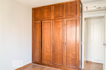 Apartamento para alugar com 115m², 3 quartos e sem vagaQuarto 2