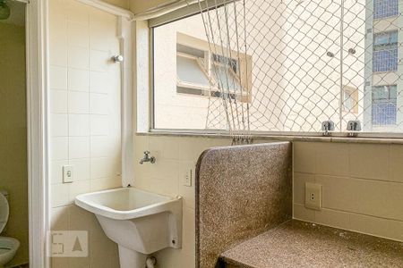 Apartamento para alugar com 115m², 3 quartos e sem vagaÁrea de Serviço