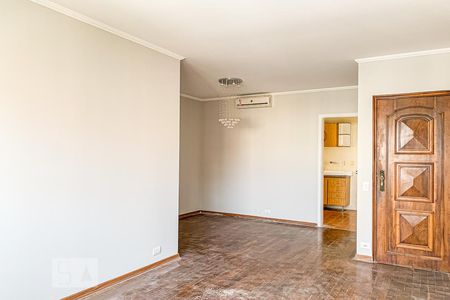 Sala de apartamento à venda com 3 quartos, 115m² em Cambuí, Campinas