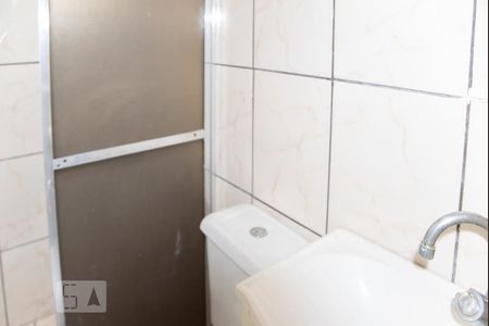 Casa para alugar com 60m², 2 quartos e sem vagaBanheiro