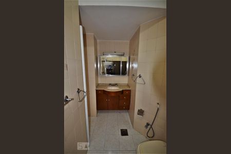 Apartamento à venda com 120m², 3 quartos e 1 vagaBanheiro 2