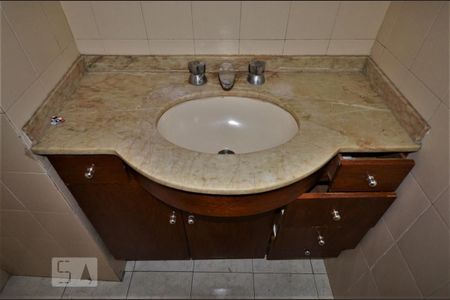 Apartamento à venda com 120m², 3 quartos e 1 vagaBanheiro 2