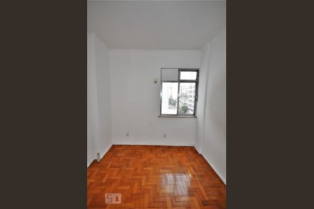 Quarto 1 de apartamento à venda com 3 quartos, 120m² em Laranjeiras, Rio de Janeiro