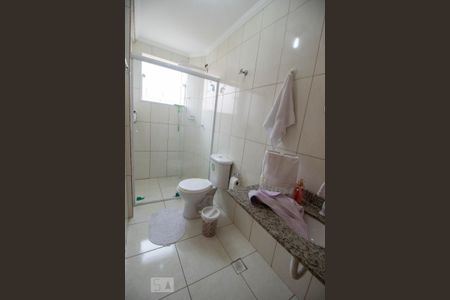 Apartamento à venda com 75m², 2 quartos e 1 vagaBanheiro