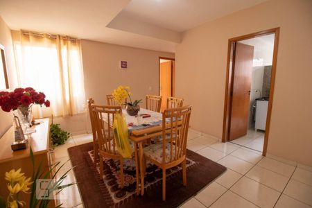 Apartamento à venda com 75m², 2 quartos e 1 vagaSala da jantar