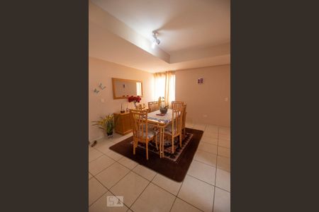 Apartamento à venda com 75m², 2 quartos e 1 vagaSala da jantar