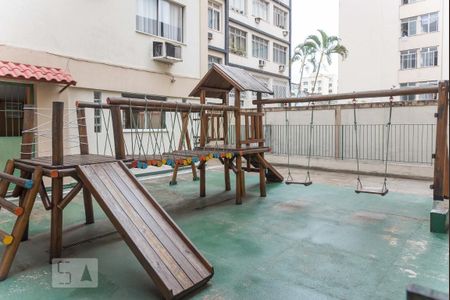 Apartamento à venda com 56m², 2 quartos e 1 vagaÁrea Comum - Playground